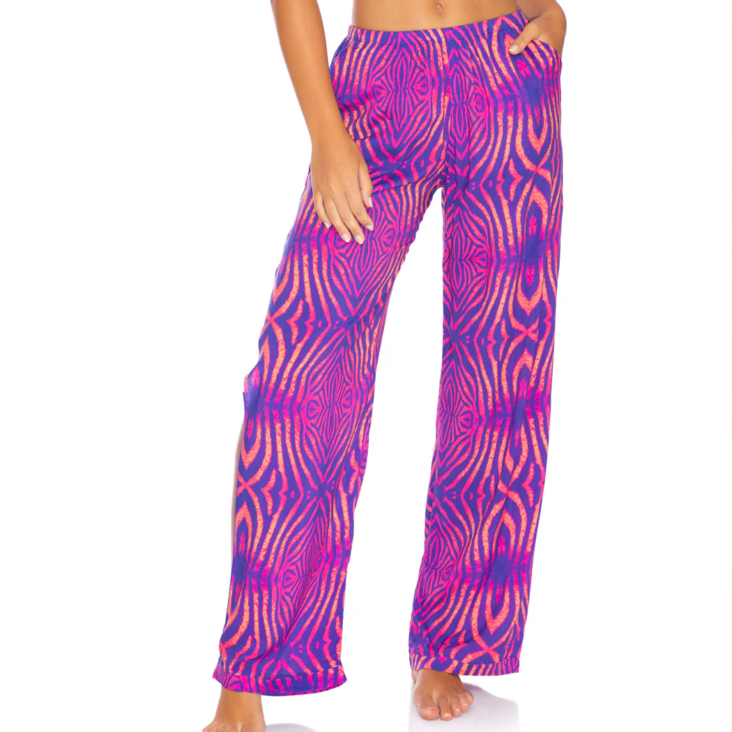 PUERTO AVENTURA - Split Side Wide Leg Pant