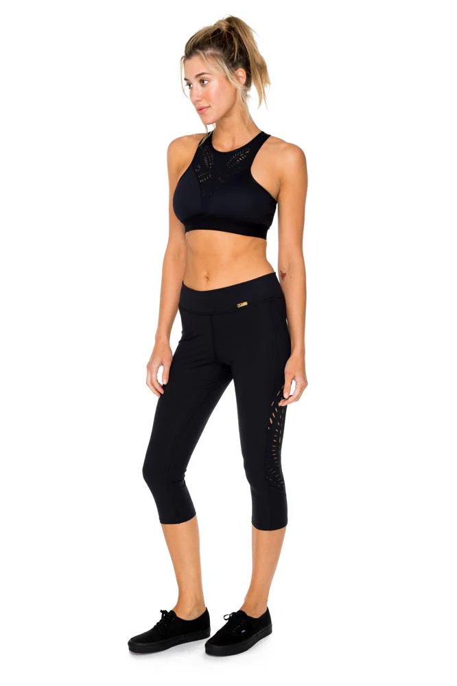 TRINIDAD - Laser Cuts Capri Legging - Image 3